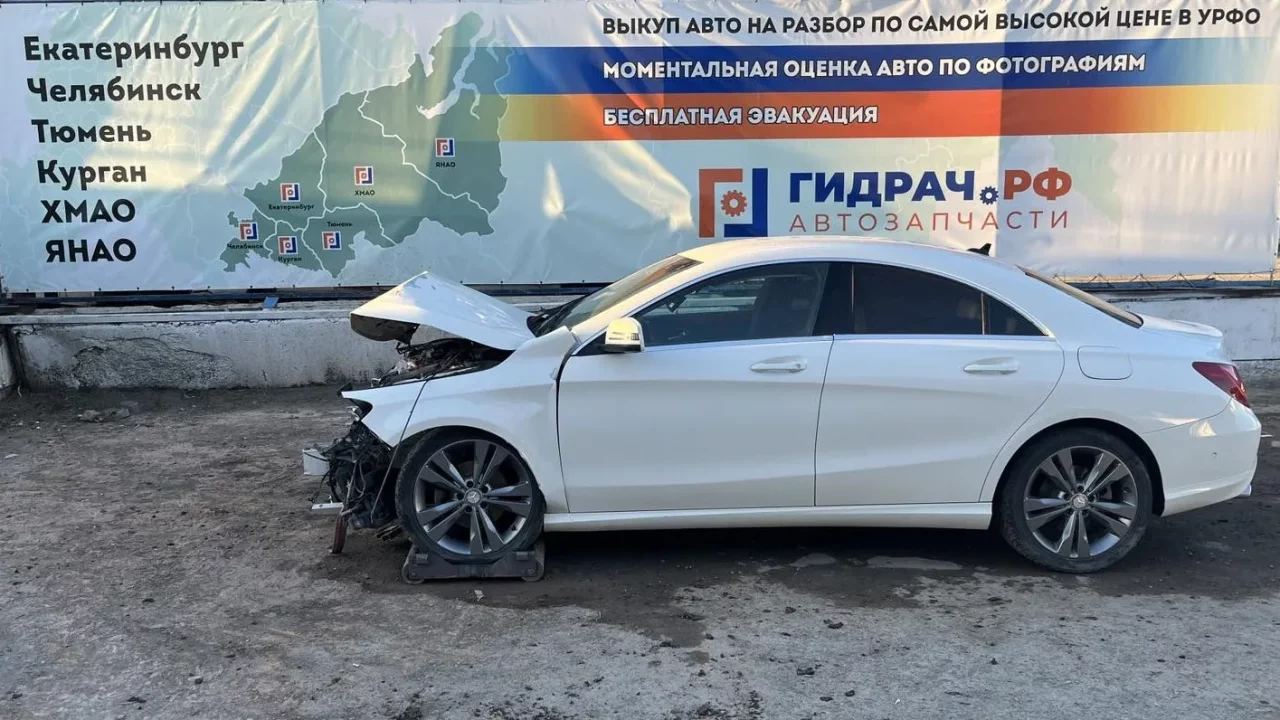 Авторазбор Мерседес 220